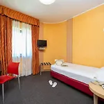 Majorana Otel 4*